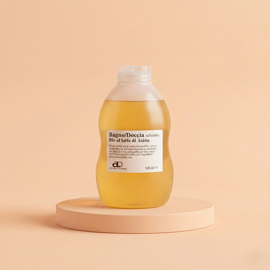 Flacone da 500ml di Bagno/Doccia al Latte d'Asina Bio DUEDD, detergente delicato con Ginseng e Ortica per pelli sensibili